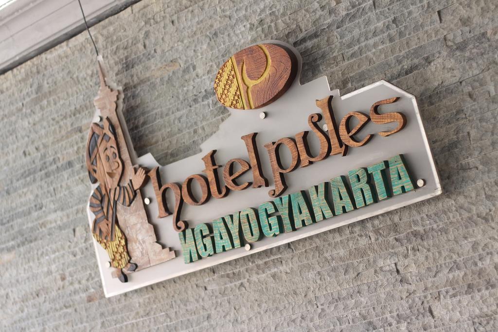 Pules Hotel *